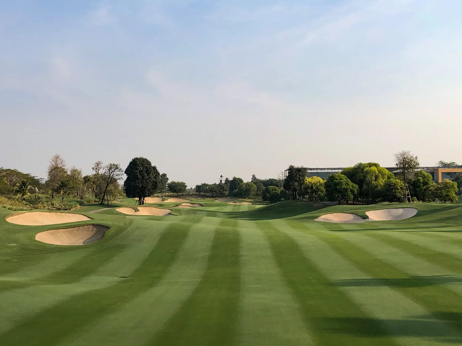 The 10th hole from green to tee at Nikanti Golf Club