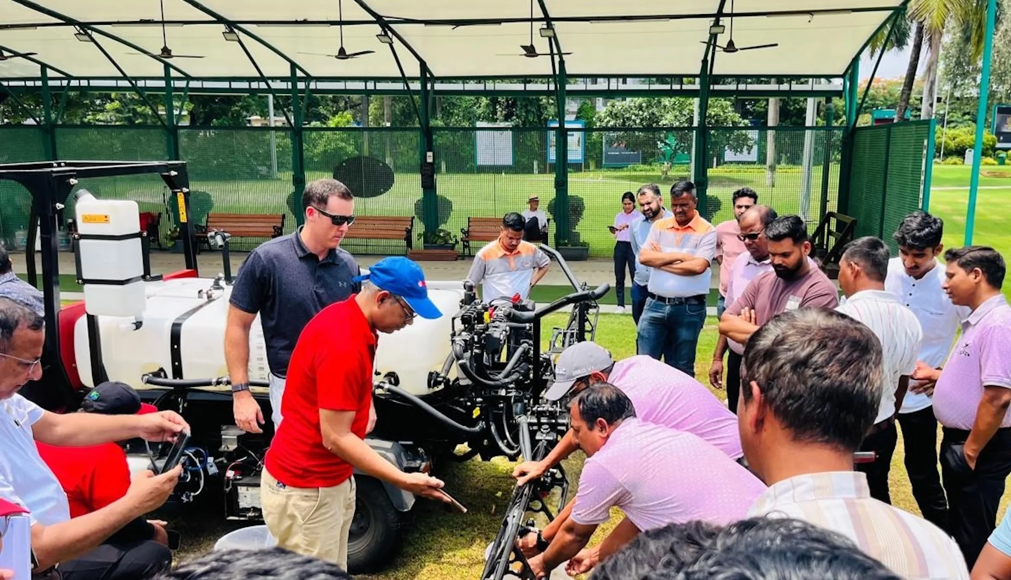 Golf course boom sprayer calibration workshop in Mumbai, India. Performed by BRT Agronomy