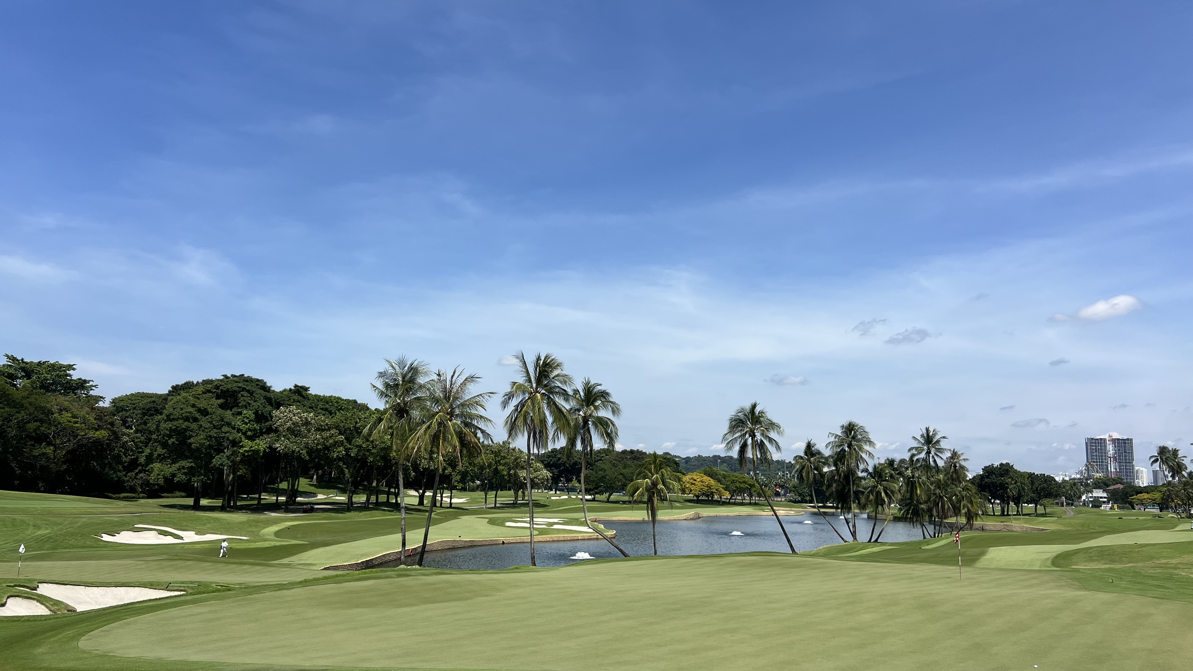 The 9th hole at Sentosa GC looking from green to tee.