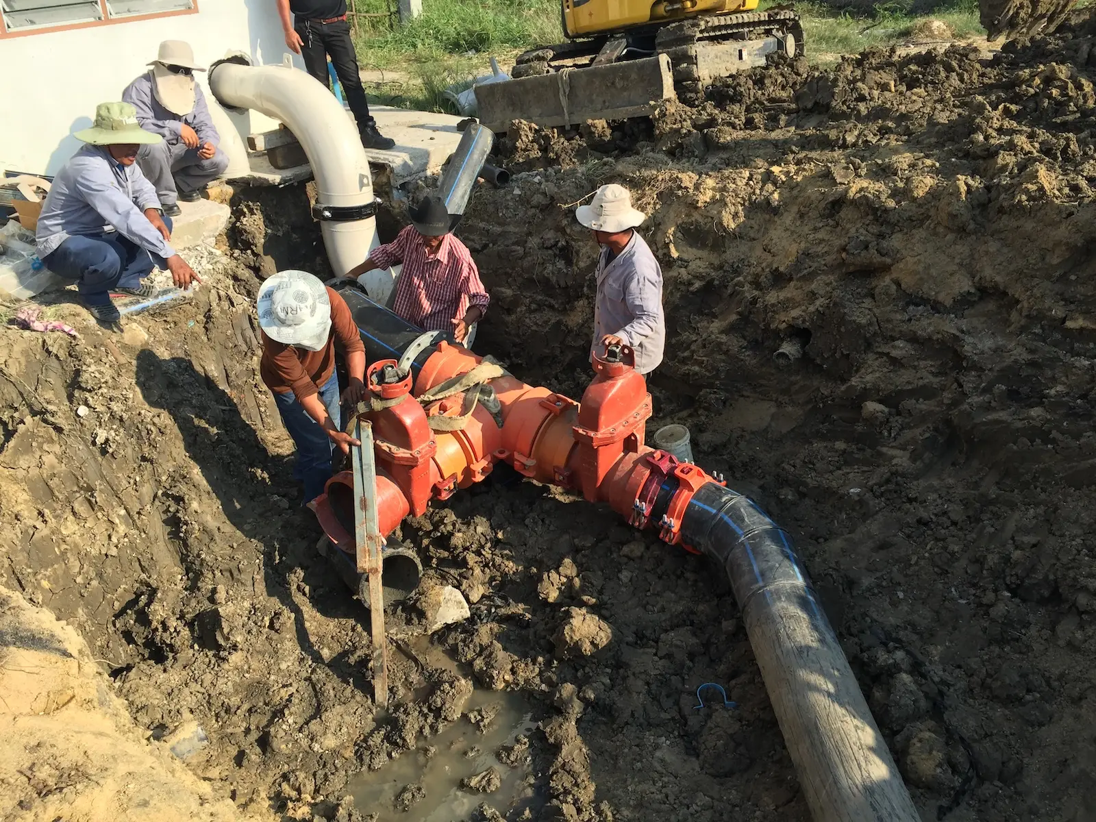 Installation of a golf course irrigation system mainline pipe